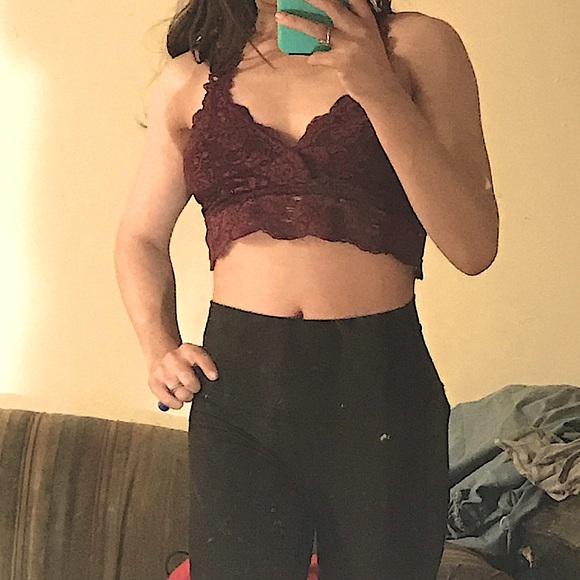 Sexy purple lace bralette - Picture 2 of 2